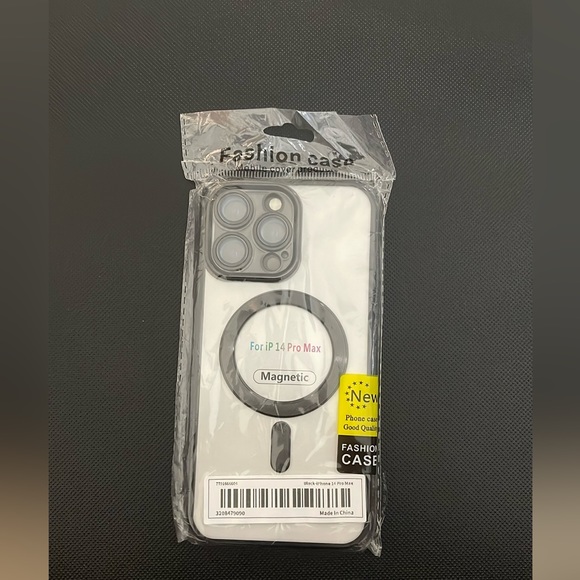 iPhone 14 Pro Max magnetic phone case - Picture 1 of 3